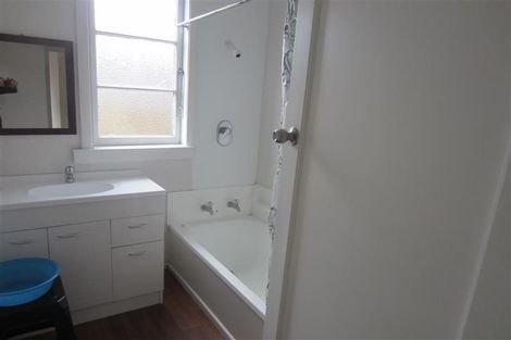 Photo of property in 7c Mclellan Street, Tawa, Wellington, 5028