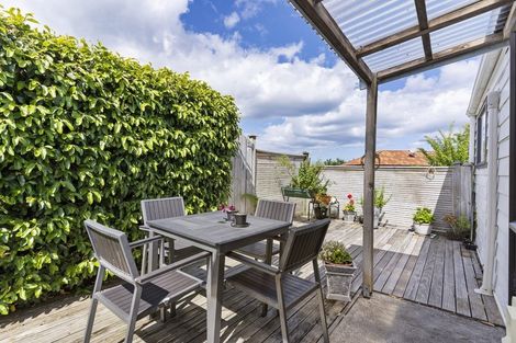 Photo of property in 12 Orewa Heights Crescent, Orewa, 0931