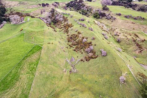 Photo of property in 256 No 2 Line, Okoia, Whanganui, 4572