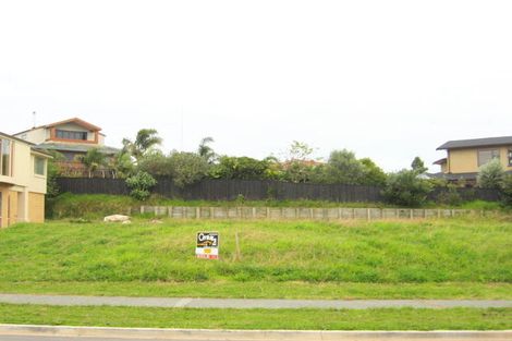 Photo of property in 22 Compass Way, Half Moon Bay, Auckland, 2012
