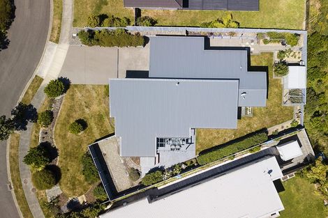 Photo of property in 30 Sumner Terrace, Aotea, Porirua, 5024