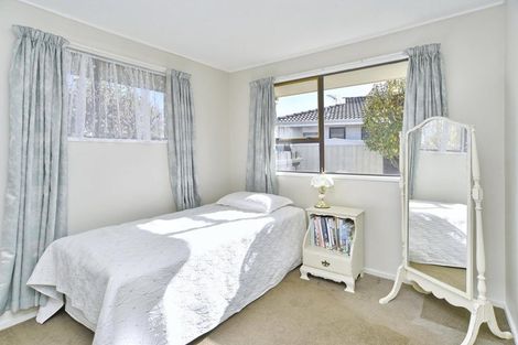 Photo of property in 1/17 Castile Place, Belfast, Christchurch, 8051