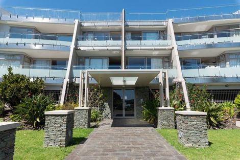 Photo of property in Bridgewater Apartments, 201/7 Te Rangi Cross Road, Paihia, 0200