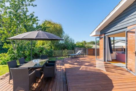 Photo of property in 19 Alexander Road, Raumati Beach, Paraparaumu, 5032