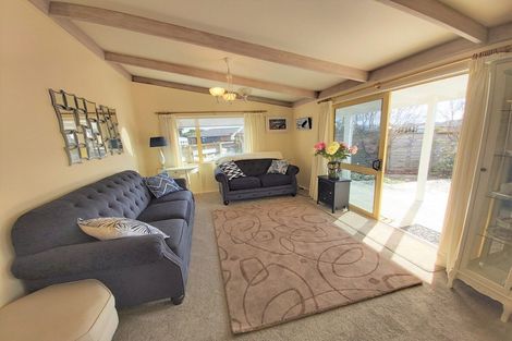 Photo of property in 6 Bootmaker Avenue, Waipu, 0510