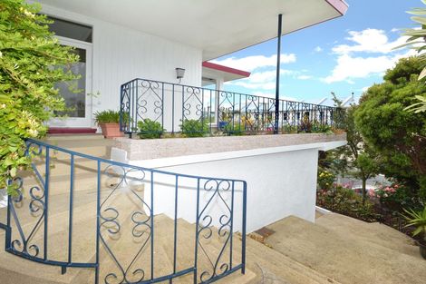 Photo of property in 41 Melville Street, Dunedin Central, Dunedin, 9016