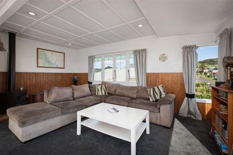 Photo of property in 33 Brighton Road, Waihi Beach, 3611