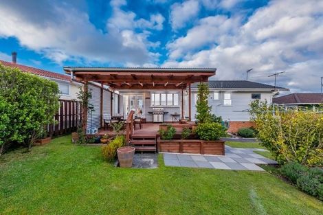 Photo of property in 6 Thornlow Street, Glendene, Auckland, 0602