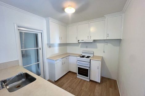 Photo of property in 8 Stirling Grove, Greerton, Tauranga, 3112