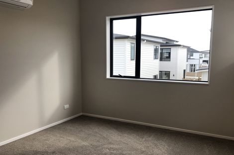 Photo of property in 8 Turret Lane, Hobsonville, Auckland, 0616