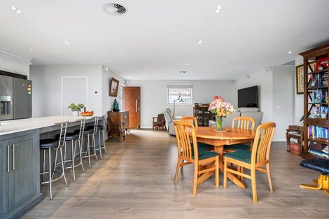 Photo of property in 229a Ocean Road, Whangamata, 3620