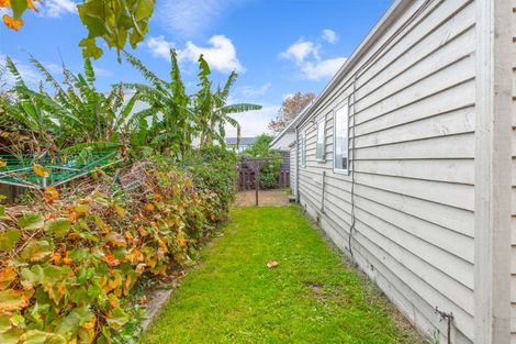 Photo of property in 2/32 Moana Avenue, Onehunga, Auckland, 1061