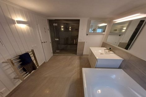 Photo of property in 14a Parklands Drive, Karori, Wellington, 6012