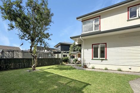Photo of property in 11 Holgate Avenue, Herald Island, Auckland, 0618