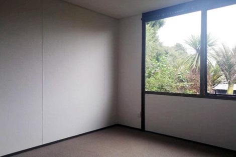 Photo of property in 643 Beach Road, Rothesay Bay, Auckland, 0630