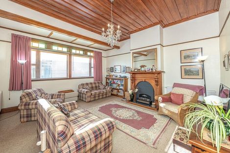 Photo of property in 5 Argyle Street, Whanganui, 4500