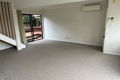 Photo of property in 11/15 Roseberry Avenue, Birkenhead, Auckland, 0626