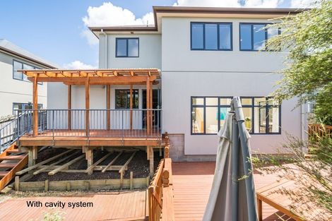 Photo of property in 5 Sonoma Crescent, Oteha, Auckland, 0632