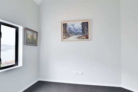 Photo of property in 30 Gilmour Terrace, Lyttelton, 8082