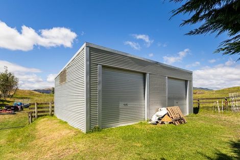 Photo of property in 159 Pukenamu Road, Te Horo, Otaki, 5581
