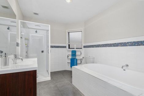 Photo of property in 12a Sheridan Crescent, Trentham, Upper Hutt, 5018