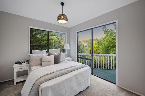 Photo of property in 92 Braemar Road, Castor Bay, Auckland, 0620