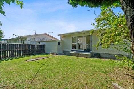 Photo of property in 2/28 Elizabeth Street, Riccarton, Christchurch, 8041