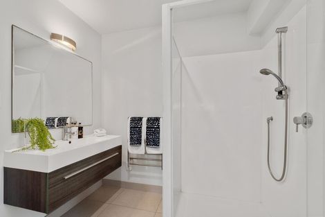 Photo of property in 6/49 Browns Road, Browns Bay, Auckland, 0630