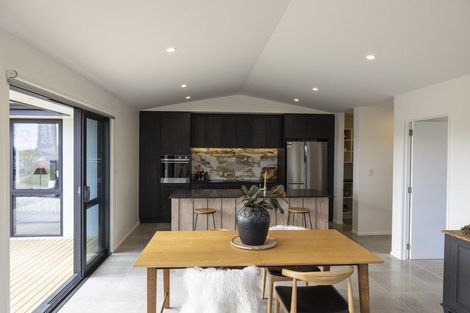 Photo of property in 1 Panui Avenue, Helensville, 0800