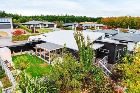 Photo of property in 297 Tauhara Ridge Drive, Richmond Heights, Taupo, 3330
