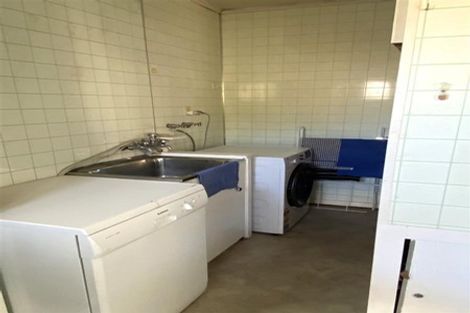 Photo of property in 2 Hewlett Road, Karoro, Greymouth, 7805