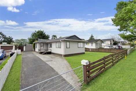Photo of property in 18 Balloch Street, Randwick Park, Auckland, 2105