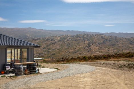 Photo of property in 375 Conroys Road, Conroys Gully, Alexandra, 9392