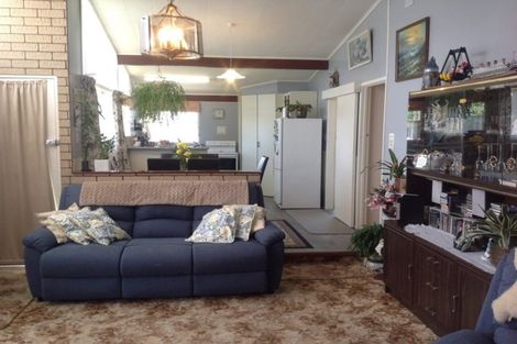 Photo of property in 22 High Street East, Waitara, 4320