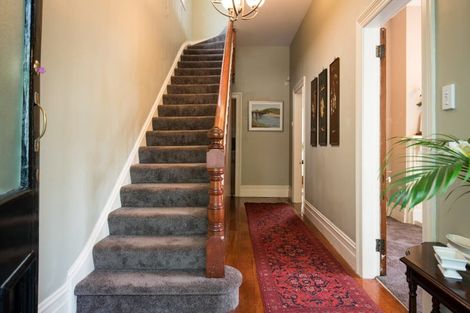 Photo of property in 194 Sydney Street West, Thorndon, Wellington, 6011