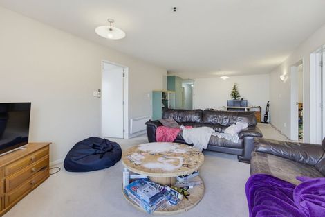Photo of property in Elizabeth Street Chapel, 4/6 Elizabeth Street, Mount Victoria, Wellington, 6011