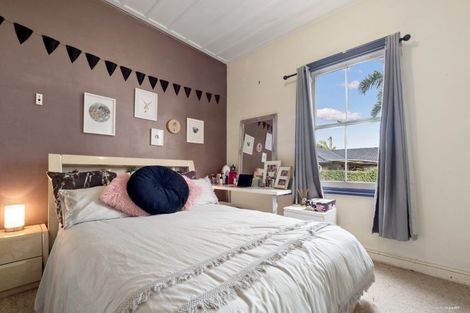 Photo of property in 235 Victoria Street West, Pukekohe, 2120