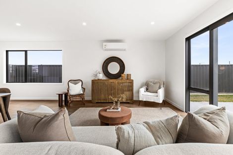 Photo of property in 10 Wai Orotu Street, Meeanee, 4110