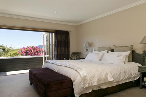 Photo of property in 24 Scenic Heights, Acacia Bay, Taupo, 3330