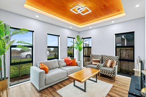 Photo of property in 55 Clarks Beach Road, Clarks Beach, 2122