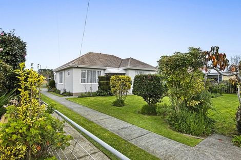 Photo of property in 15 Walsh Road, Westown, New Plymouth, 4310