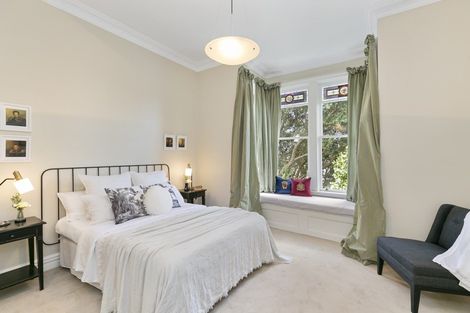 Photo of property in 26 Talavera Terrace, Kelburn, Wellington, 6012