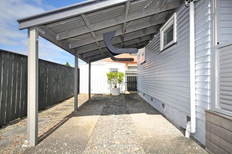 Photo of property in 40 Centreway Road, Orewa, 0931