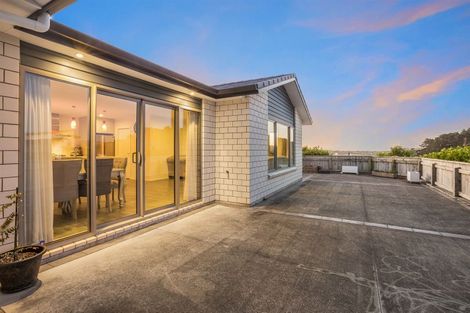 Photo of property in 16 Ken Douglas Drive, Aotea, Porirua, 5024