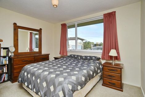 Photo of property in 9 Fraser Place, Rangiora, 7400