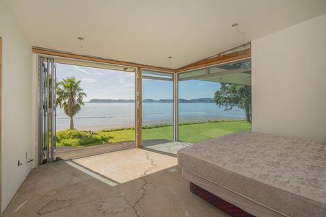 Photo of property in 141 Buffalo Beach Sh25 Road, Whitianga, 3510