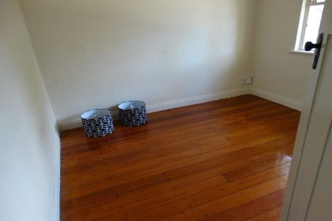 Photo of property in 54 Old Mill Road, Grey Lynn, Auckland, 1021