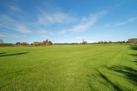 Photo of property in 30 Sunnyside Road, Coatesville, 0793