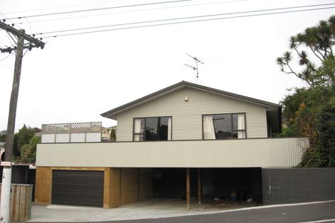 Photo of property in 12 Glen Road, Mornington, Dunedin, 9011