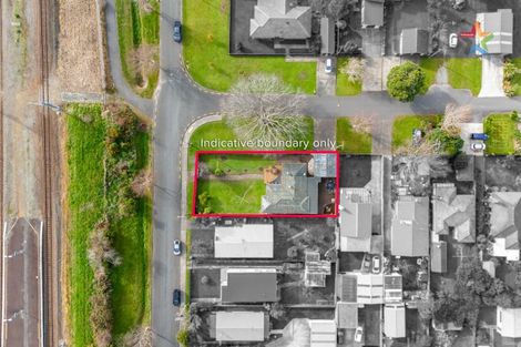 Photo of property in 24 Golf Road, Manor Park, Lower Hutt, 5019